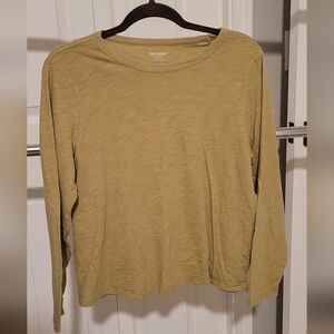 Old Navy Long Sleeve Top in Pea Green Color